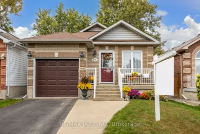 Detached in Clarington