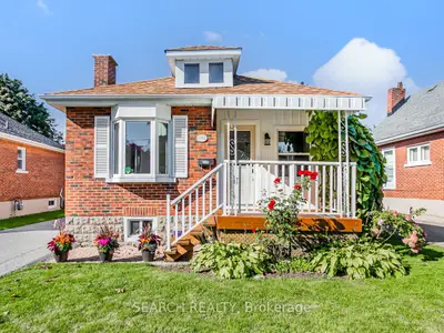 Detached in Oshawa