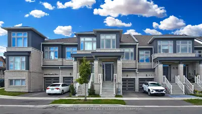 Att/Row/Townhouse in Pickering