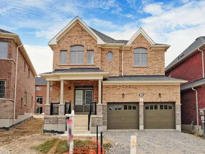 Detached in Scugog
