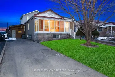 Detached in Toronto
