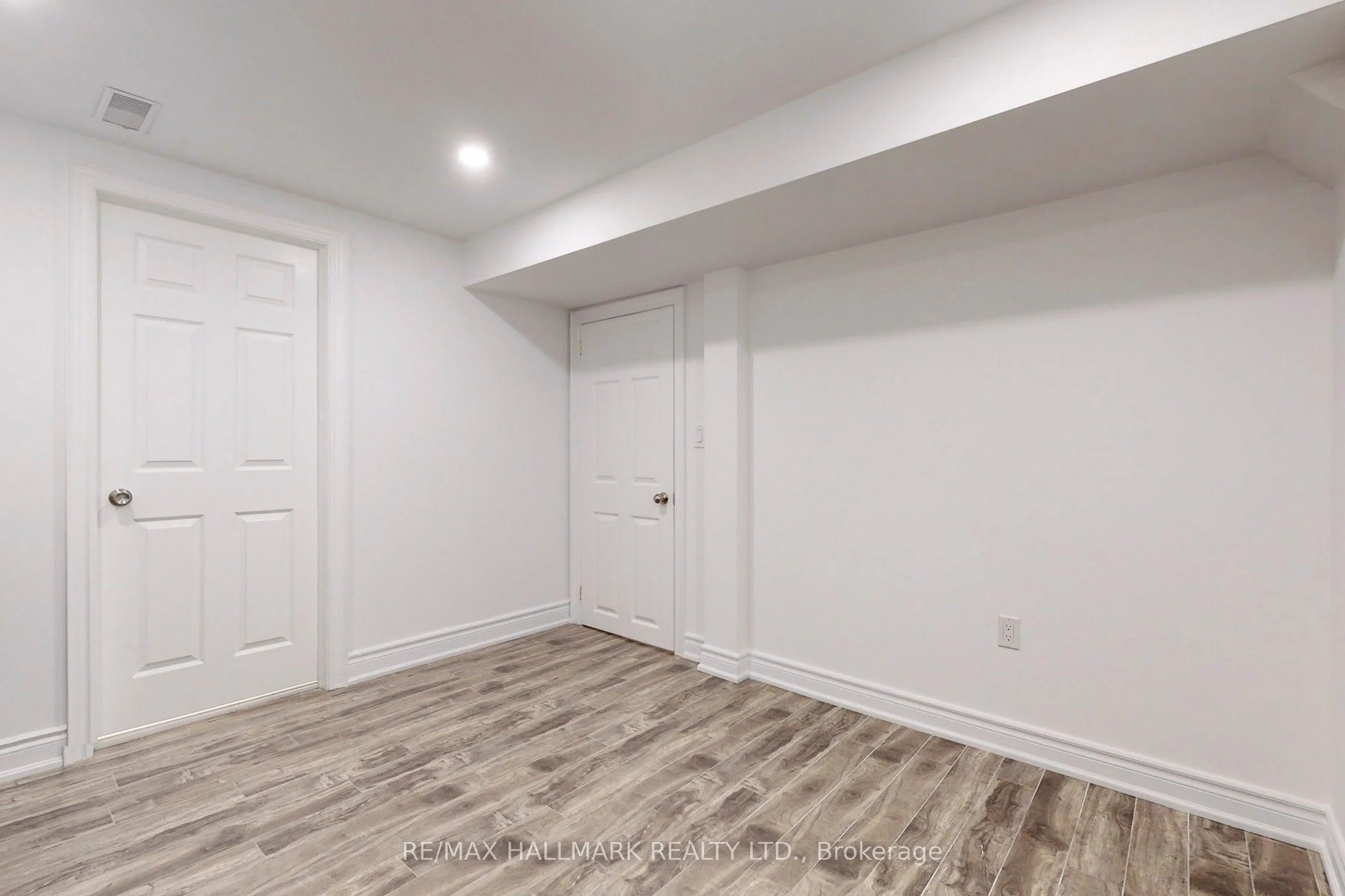 18 Howes Street Bsmnt, Ajax, ON L1T 3V5