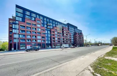 Condo Apartment in Toronto