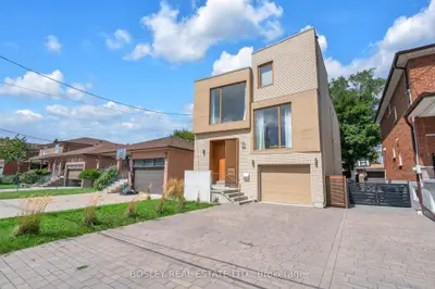 Detached in Toronto