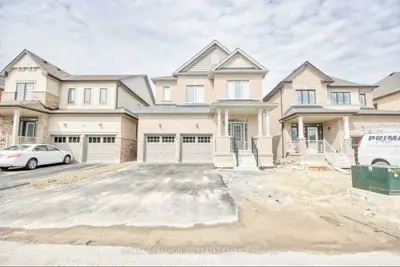 Detached in Clarington