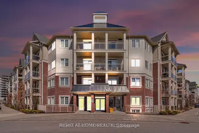 Condo Apartment in Clarington
