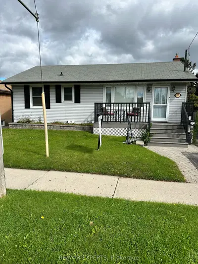 Detached in Oshawa