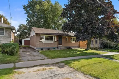 Detached in Oshawa