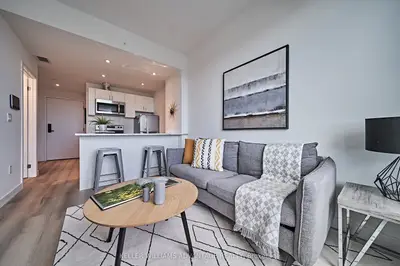 Condo Apartment in Toronto