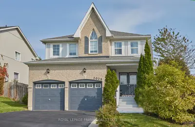 Detached in Oshawa