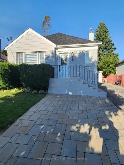 147 Lasalle Avenue Main, Oshawa, On L1h 5y4