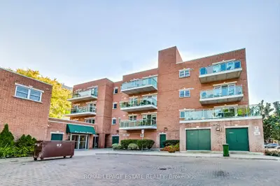 Condo Apartment in Toronto