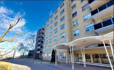 Condo Apartment in Toronto