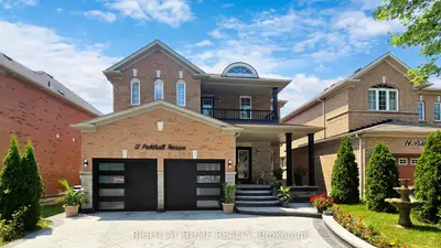 Detached in Toronto