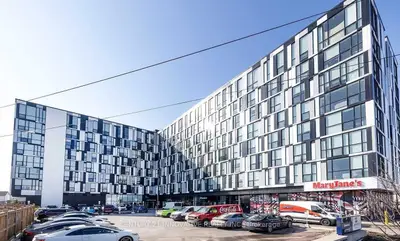 Condo Apartment in Oshawa