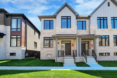 Att/Row/Townhouse in Pickering