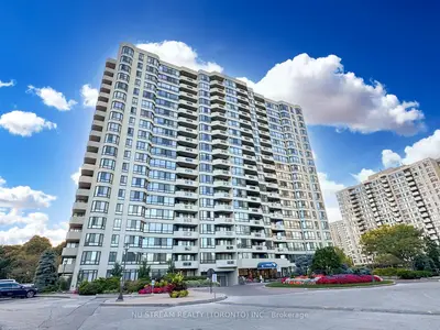 Condo Apartment in Toronto
