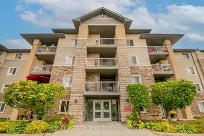 Condo Apartment in Toronto