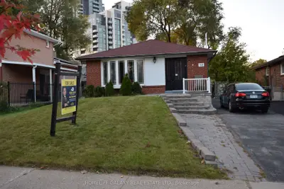 Detached in Toronto