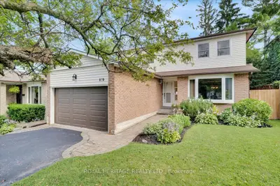 879 Sorrento Avenue, Oshawa, On L1j 6v6
