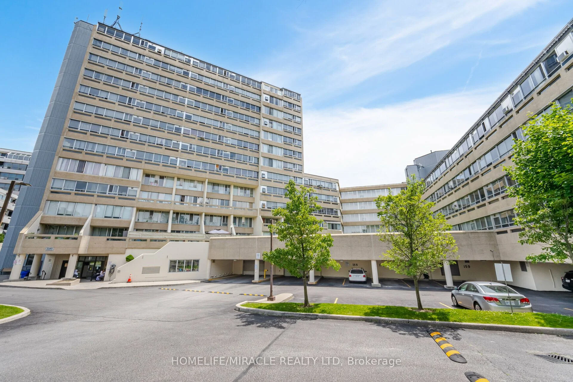 Condo Apartment in Toronto