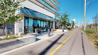 Common Element Condo in Oshawa