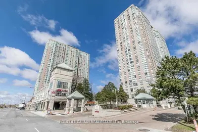 Co-op Apartment in Toronto