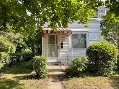 Detached in Toronto