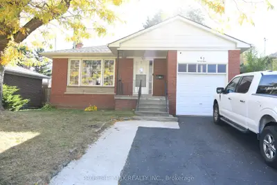 Detached in Toronto