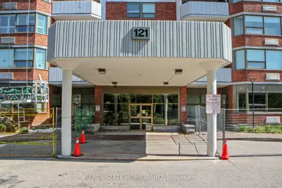Condo Apartment in Toronto