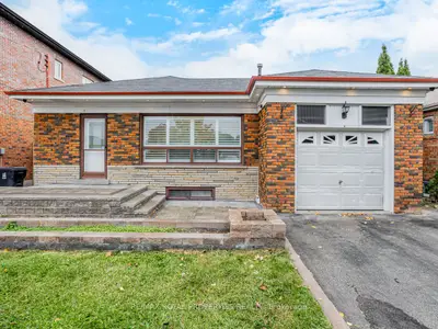 Detached in Toronto