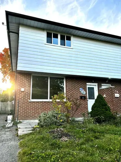 Semi-Detached in Oshawa