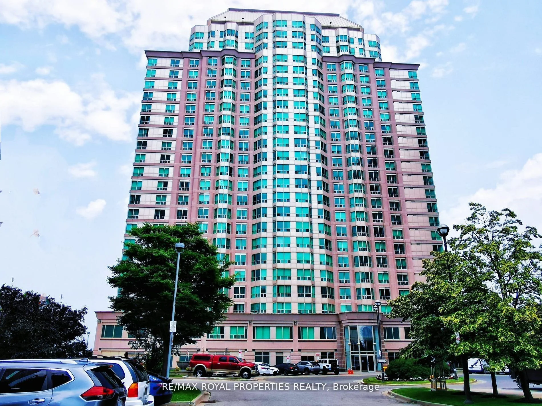 Condo Apartment in Toronto