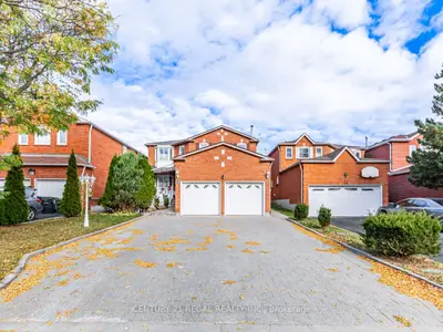 Detached in Toronto