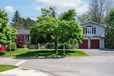 Detached in Pickering