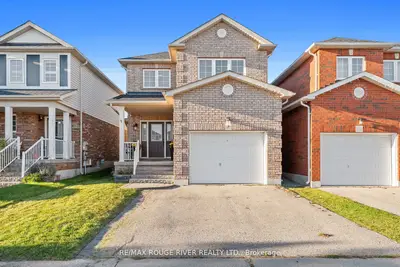 Detached in Clarington