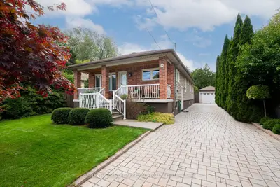 Detached in Pickering