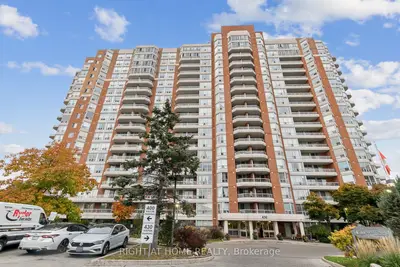 Condo Apartment in Toronto
