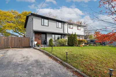 Semi-Detached in Oshawa