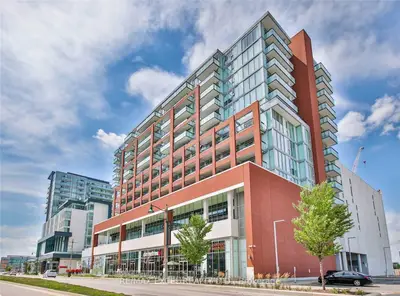 Condo Apartment in Markham