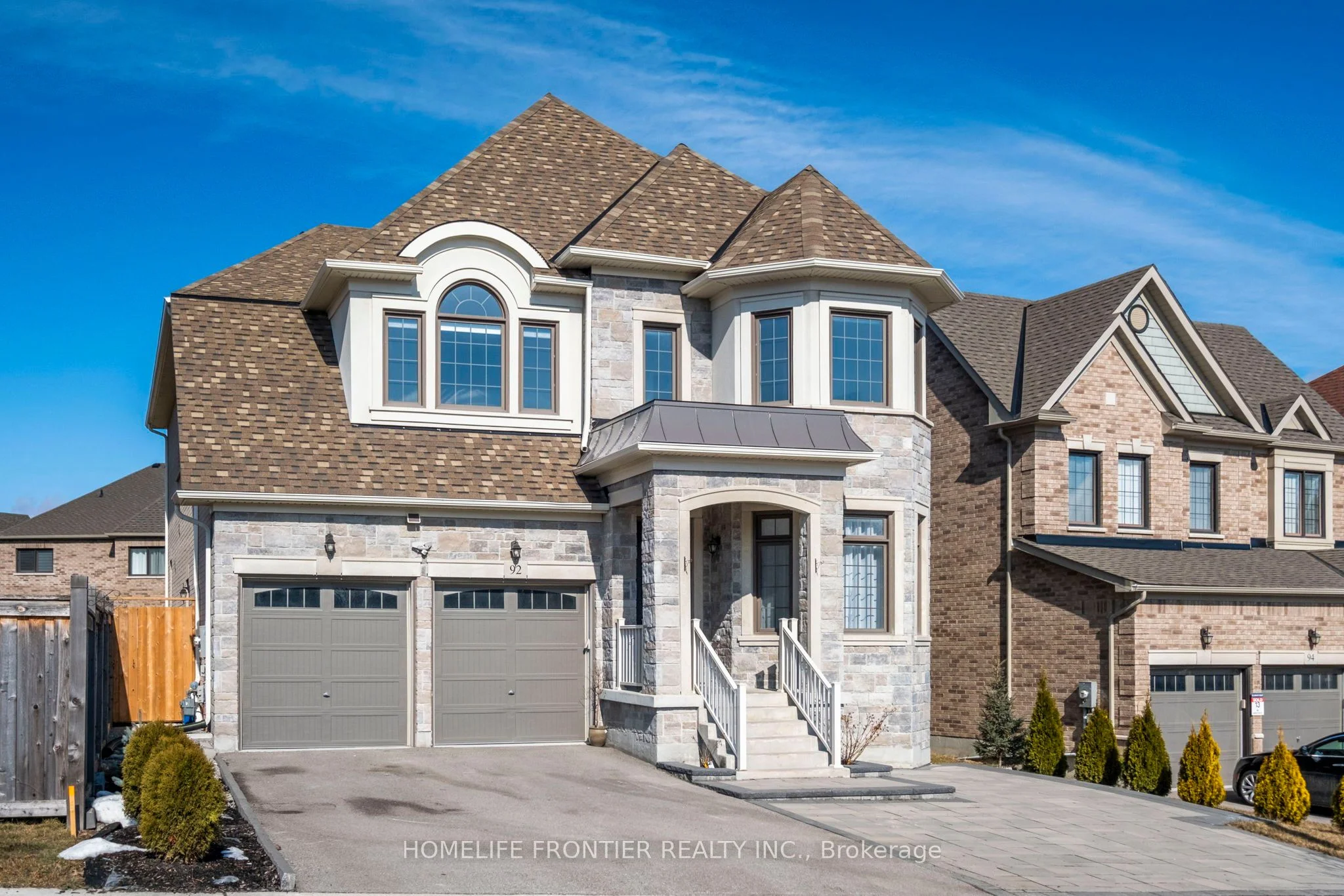 Detached in East Gwillimbury