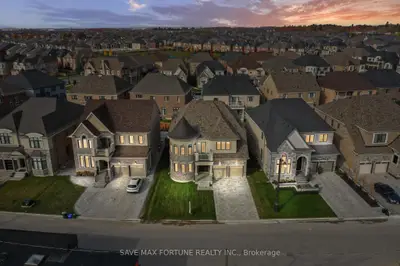 Detached in Vaughan