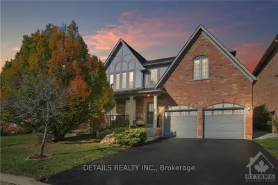 4 KIMBERLY Court, Richmond Hill, ON L4E 4C6