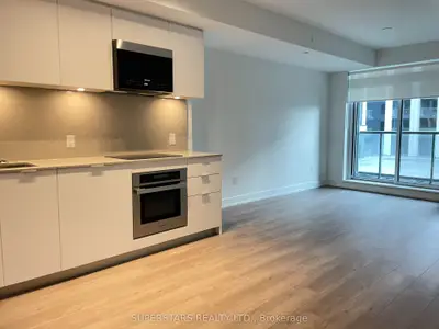 Condo Apartment in Markham