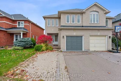 Semi-Detached in Newmarket