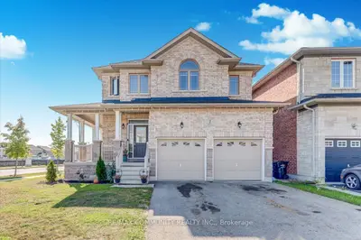 Detached in Bradford West Gwillimbury