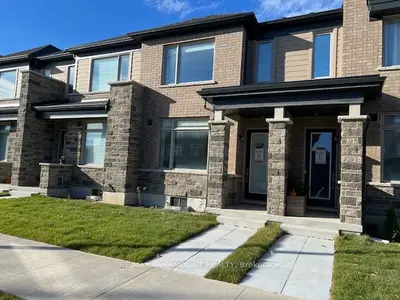Att/Row/Townhouse in Whitchurch-Stouffville