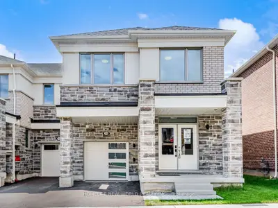 Att/Row/Townhouse in Markham