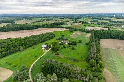 Farm in New Tecumseth