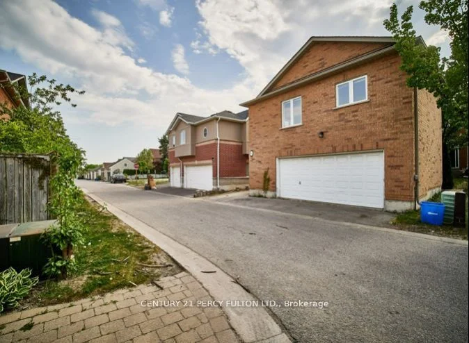Detached in Markham